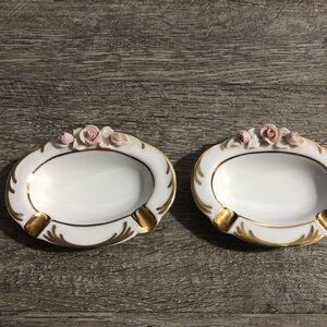 Dresden Ashtray Oval , Off White with Roses and Gilded Trim 4'' X 3''
